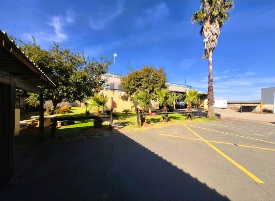 Commercial Property for Sale in Sasolburg Industrial Zone 2 Free State